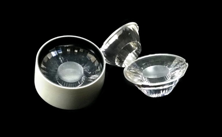 COC injection molding optical mold cavity — SPI A1-A2 polish, mold temp 60-100°C