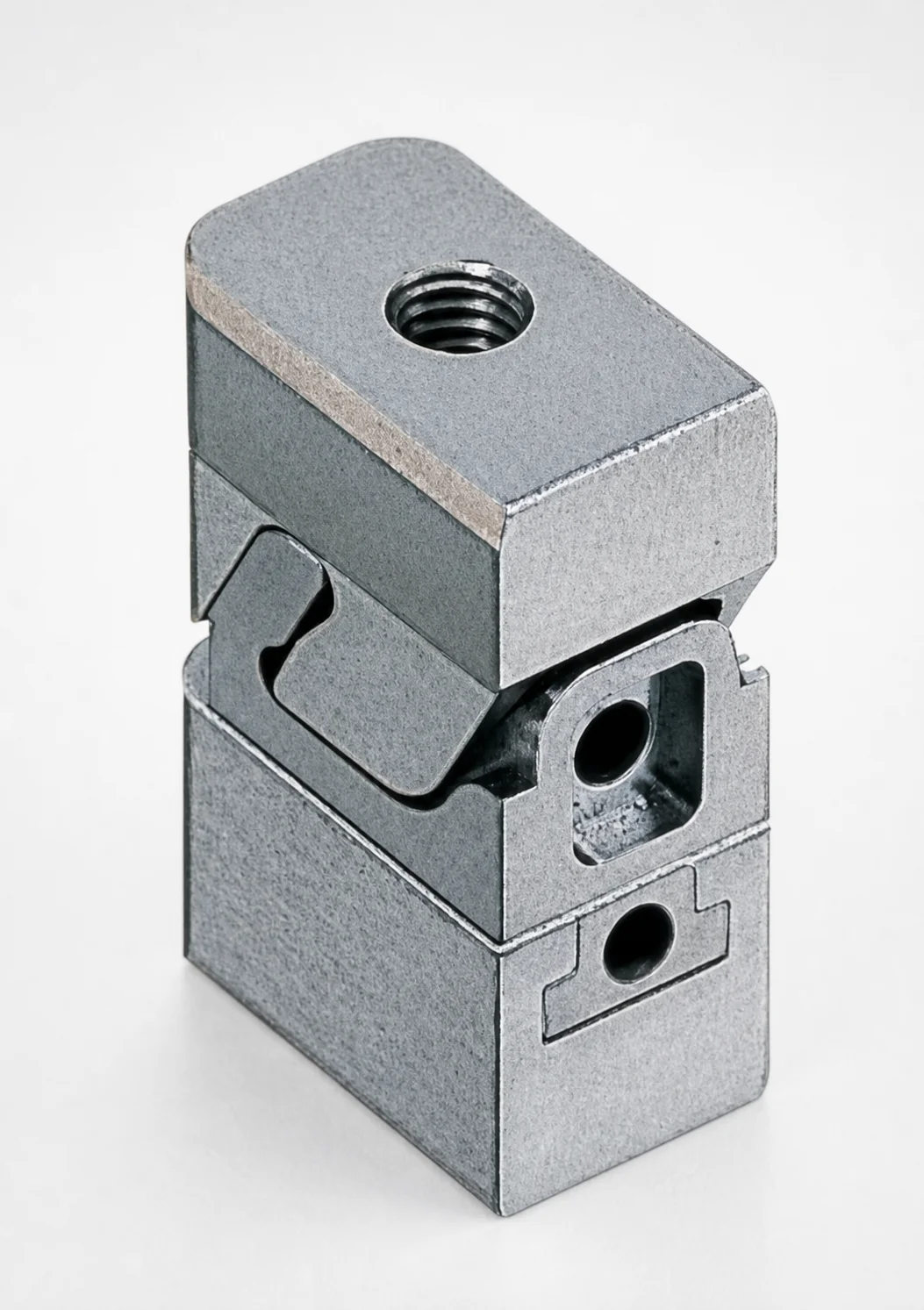 Hot chamber die casting gooseneck with submerged plunger in a 410 degree C zinc pot